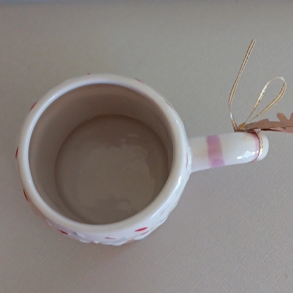 New!Viral Holly&Joy Gingerbread House Mug - Picture 2 of 5